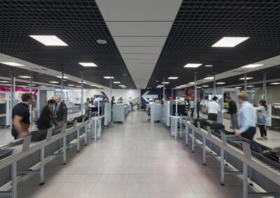 Photographie de Eclairage, Intérieur, Architecture à Aéroport de Montpellier, Montpellier, 34, France, représentant Aéroport de Monptellier