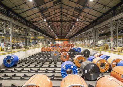 Photographie de Eclairage, Intérieur, Architecture à , , , France, représentant Usines Arcelor Mittal de Reims